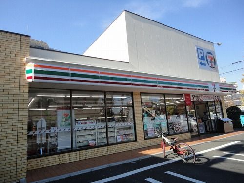 セブン−イレブン矢口渡駅前店の画像