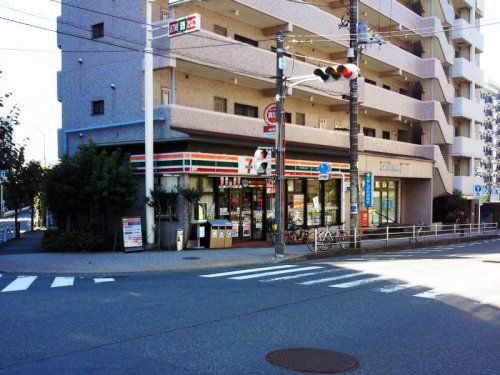 セブンイレブン藤沢鵠沼東店の画像