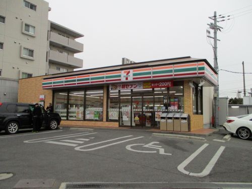 セブン−イレブン 堺深井沢町店の画像
