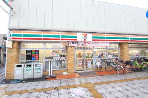 セブンイレブン足立梅島駅北店の画像