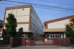 名古屋市立山田中学校の画像