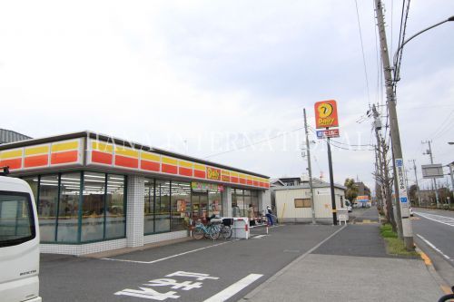 デイリーヤマザキ足立島根店の画像