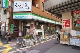  ファミリーマート 浦安駅前店の画像