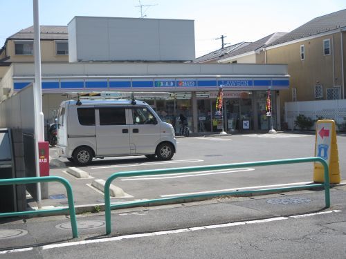 ローソン市川新田三丁目店の画像