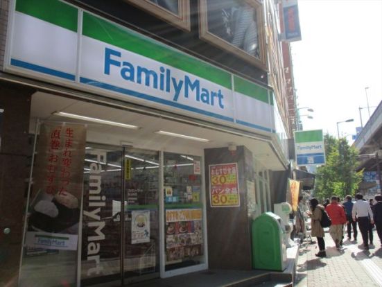 ファミリーマート堂山町店の画像