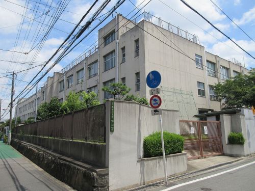 大阪市立鶴橋小学校の画像