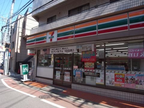 セブンイレブン 東大井店の画像