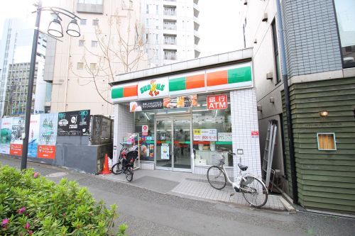 サンクス 神宮前２丁目店の画像