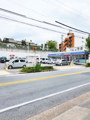 ローソン 名東区本郷二丁目店の画像