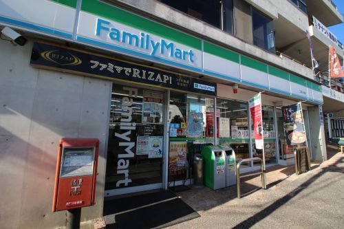 ファミリーマート三浦三崎店の画像