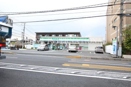 ファミリーマート市川欠真間店の画像