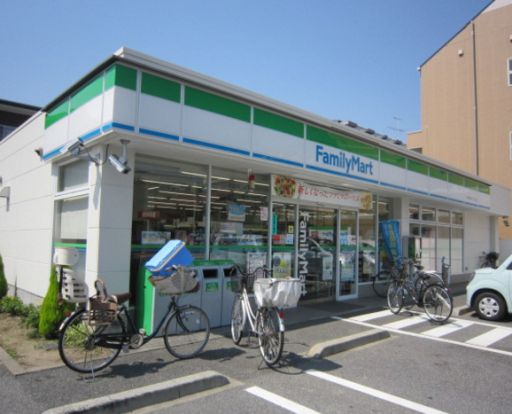 ファミリーマート　市川相之川二丁目店の画像