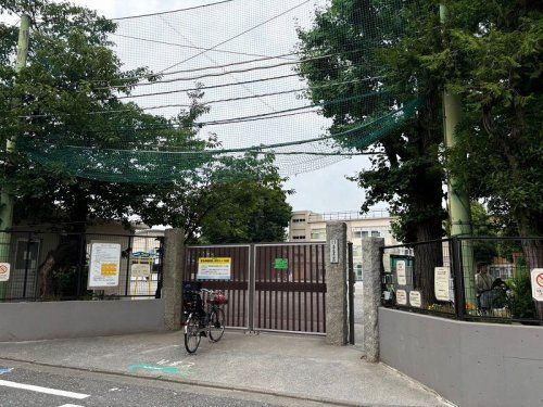 高井戸第３小学校の画像