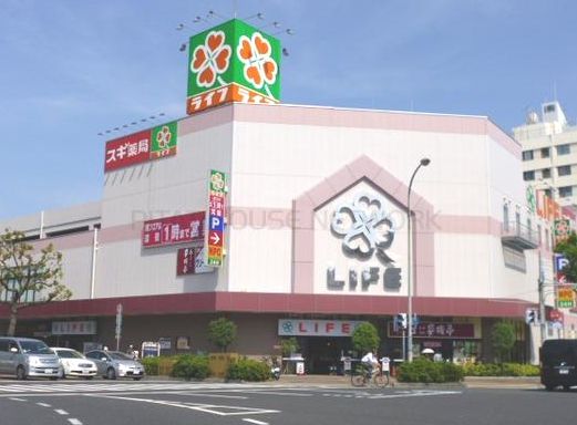 ライフ神戸駅前店の画像