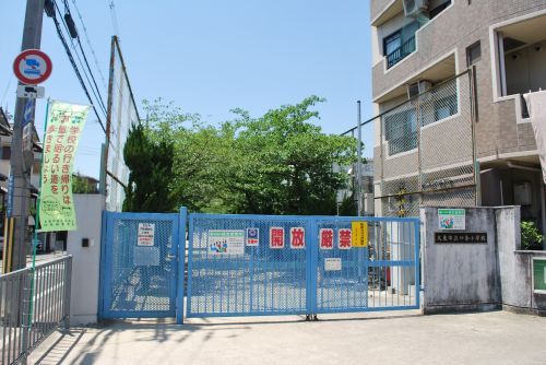 大東市立四条小学校の画像