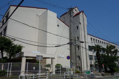 東須磨小学校の画像