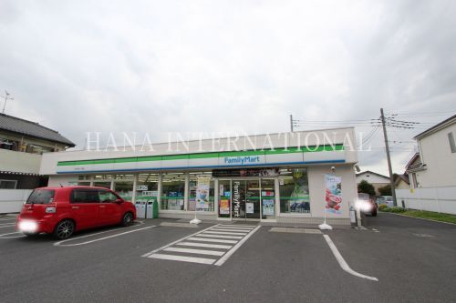 ファミリーマート 吉川平沼一丁目店の画像