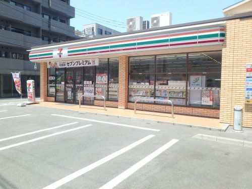 セブン−イレブン 大田区千鳥町駅東店の画像
