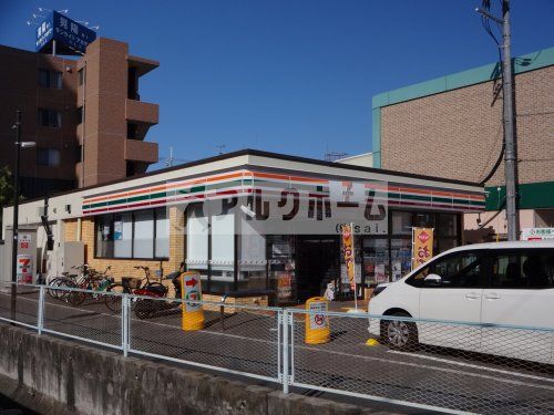 セブンイレブン　藤井寺岡1丁目店の画像