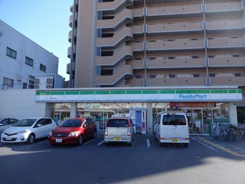 ファミリーマート　藤井寺駅前店の画像