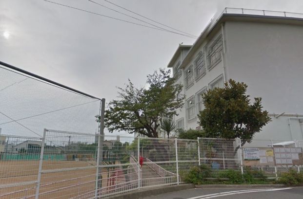 神戸市立霞ケ丘小学校の画像