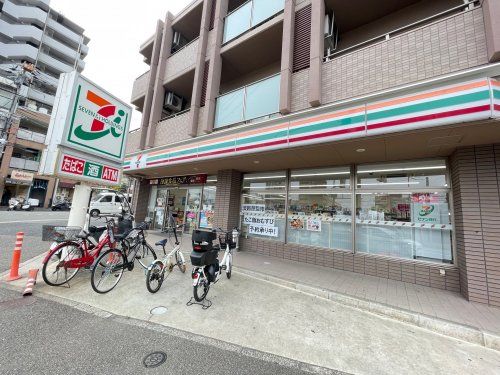 セブン−イレブン 神戸国香通２丁目店の画像