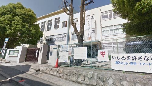 神戸市立上野中学校の画像
