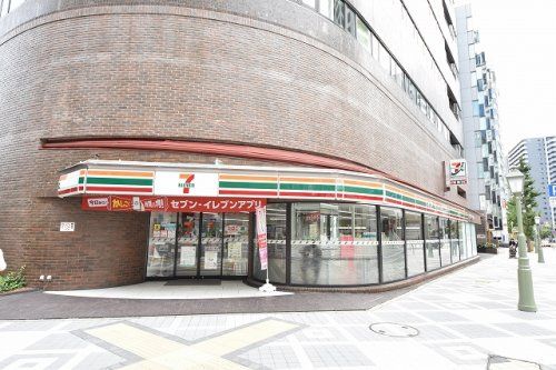 セブン-イレブン 神戸中央磯辺通店の画像