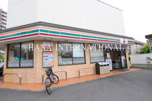 セブン-イレブン 足立千住曙町店の画像