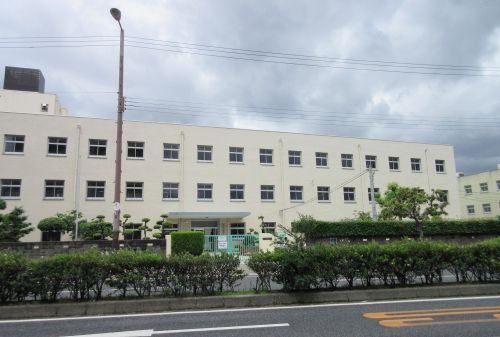 大阪市立巽中学校の画像