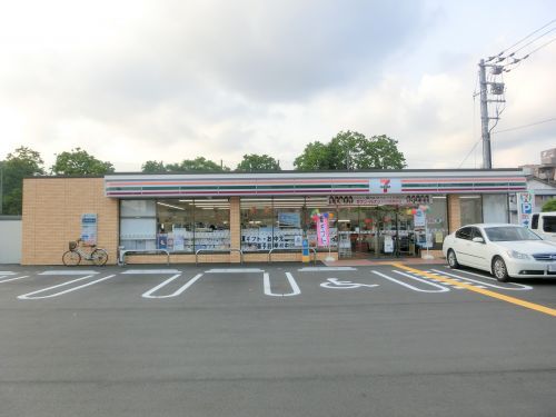 セブン-イレブン 高知吉田町店の画像