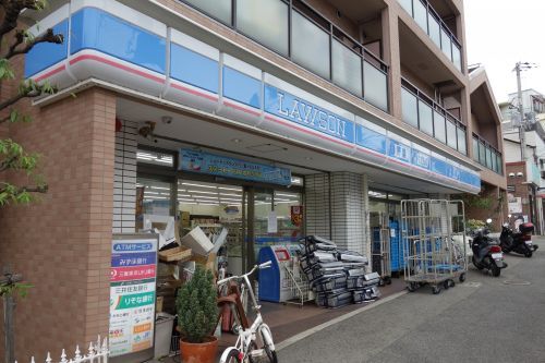 ローソン 荒田町三丁目店の画像