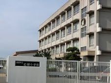 広畑小学校の画像