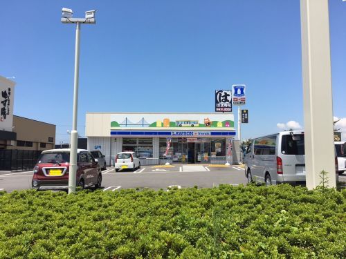 ローソン　ローソン＋　フレンズ学園南店の画像