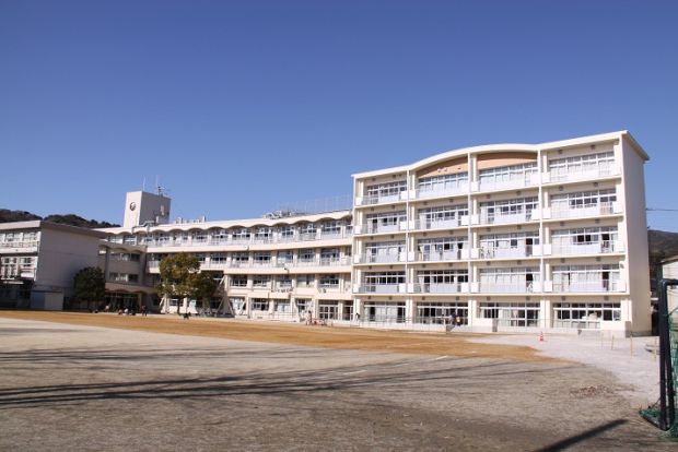 高知市立初月小学校の画像