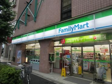 ファミリーマート神田佐久間町店の画像