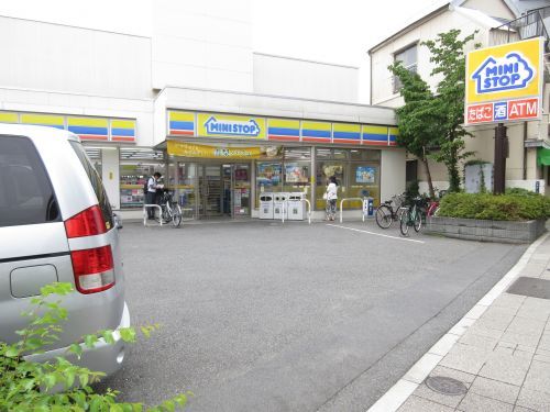 ミニストップ　荒川１丁目店の画像