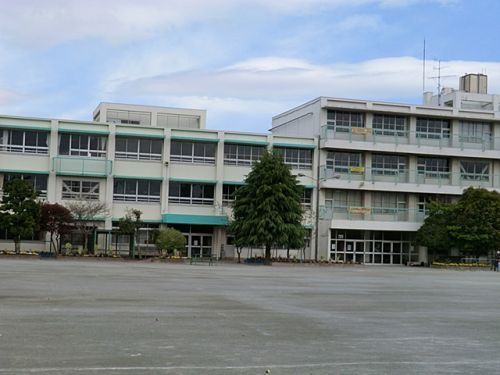 所沢市立富岡小学校の画像