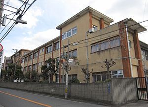 寝屋川市立西小学校の画像