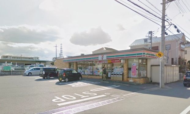 セブン-イレブン松戸三ヶ月店の画像