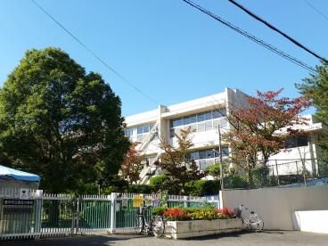 豊中市立東丘小学校の画像