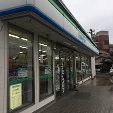 ファミリーマート　金沢入江店の画像