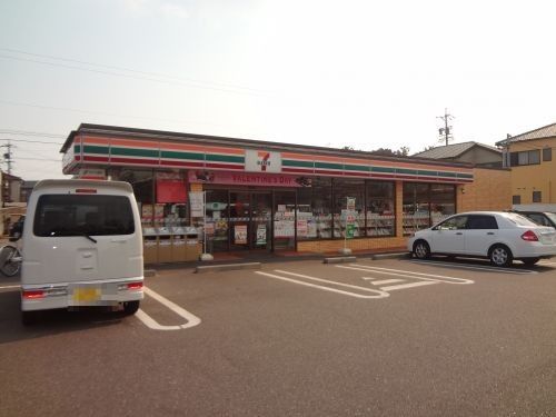 セブンイレブン 高浜神明町店の画像