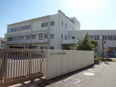 碧南市立西端小学校の画像