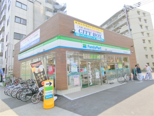 ファミリーマート 野口西糀谷産業道路店の画像