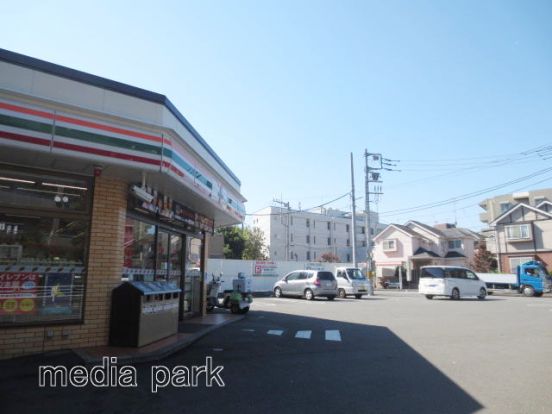 セブン‐イレブン 川崎野川台店の画像