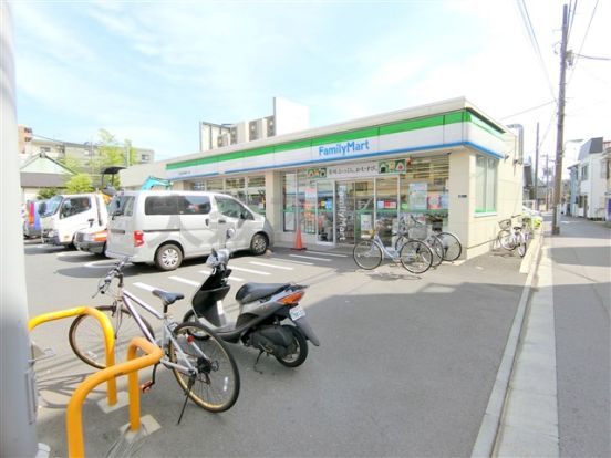 ファミリーマート三度屋大森東四丁目店の画像