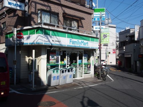 ファミリーマート　幡ヶ谷本町店の画像