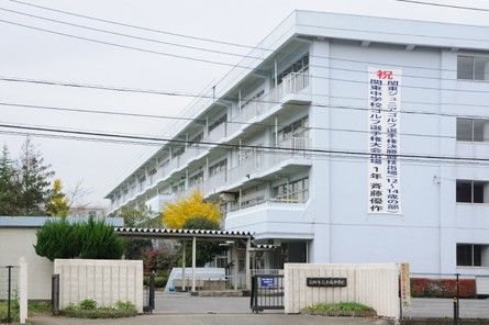 三郷市立彦成中学校の画像