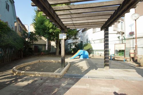 大田区立東蒲田1丁目児童公園の画像